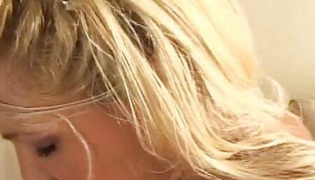 Victoria Lands threesome and pleases cock with her ass