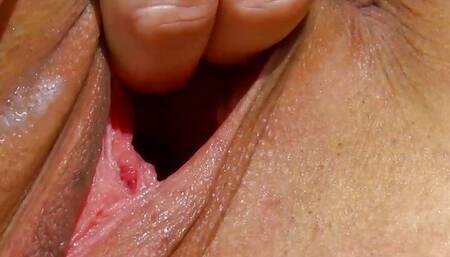 Susi Xsmall is a slut that can fuck anywhere