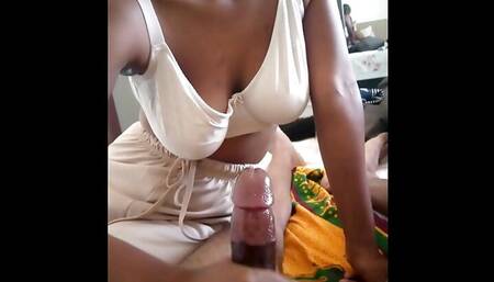 Morning handjob wearing a bra til cumshot