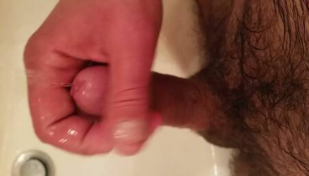 I peeing at Auntie's