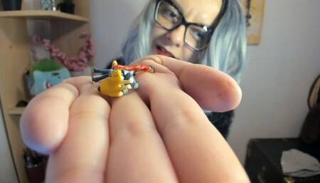 Italian giantess shrinks you and devours you completely avi