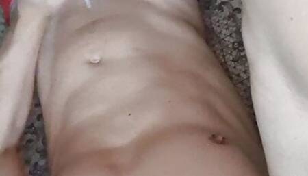 andkvcat I lie masturbate on myself