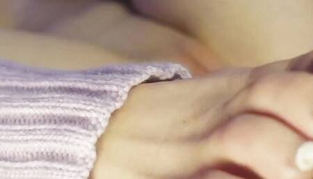 I squirted from a thick dildo inside my uterus