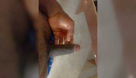 Ebony guy love to masturbate his big ebony cock solo