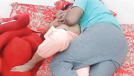 Model Bhabhi ko desi ladke ne shooting ke time choda hardfuck - Hindi video
