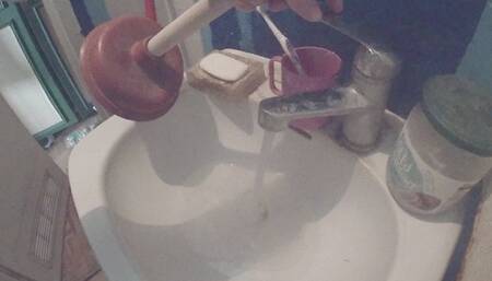 A lot of slime in my sink, yuk!