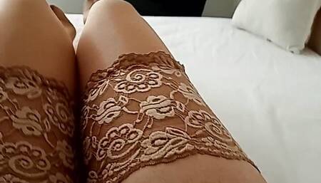 MILF tranny shows only her legs simulating a Footjob by playing with a vibrator