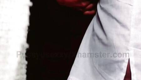 Sri lankan school girl wearing underskirt and masturbate