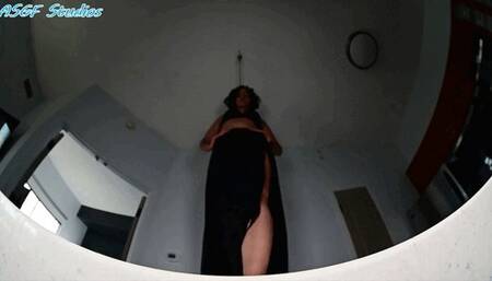 Rani 's big feet crush tinys Part 3  - MOV