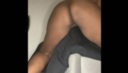 Thick Horny Model Humping The Corner Of Her Bed To Orgasm