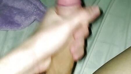 18 year old cumming from his huge cock