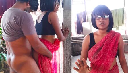 Makan Malkin ko Chodna Para - Indian Bhabi in Red Saree - Homemade Hindi Sex Story