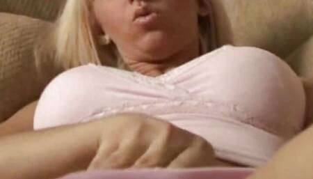 Jessie Lyn with big tits Panty fingering