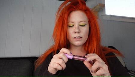 Pink Lipgloss Kisses and Lip Gloss Applying WMV 1080