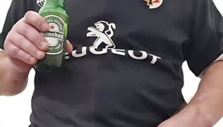 Rugby pee