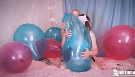 Q815 Mariette helps Cosette to do maky blindfold squeezepops - 1080p