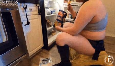 Lara Soft Fridge Raider: Venus of Willendorf Rapid Weight Gain