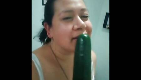 Me encontre un enorme pepino