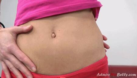 Admire My Belly - Radka's belly and belly button licked and sucked by her friend (MOBILE)