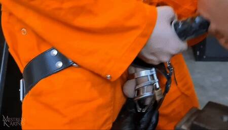 Submissive slut fucked by 2 prisoners in a spit roast