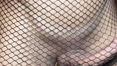 Smalltits inked ts rides unsaddled cock before missionary