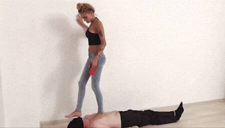 Candy Trampling and Smoking! (WMV HD)