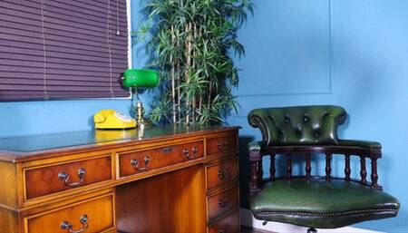 Office Bimbo Sexy Masturbation Show