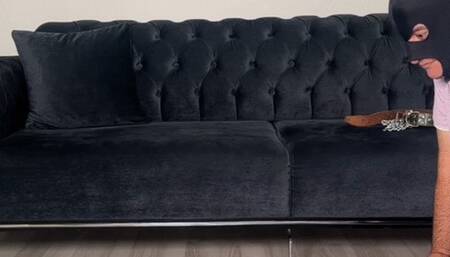 SWEATY WHITE SOCKS AFTER GYM FULL HD