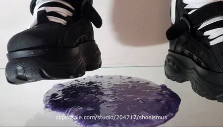 Closeup slime crushing