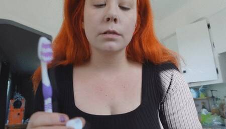 Brushing Teeth and Tongue in Natural Light WMV 720