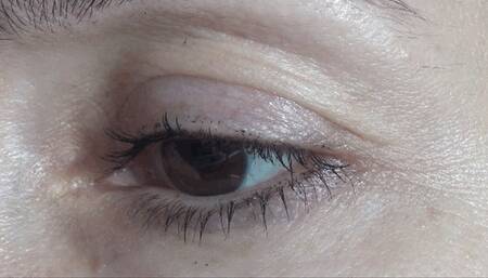 My brown eye close up (C)