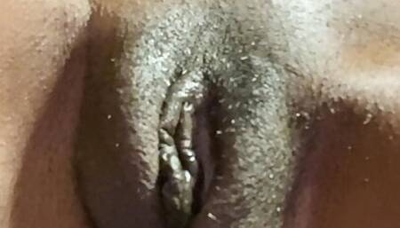 My toy made my pussy squirt