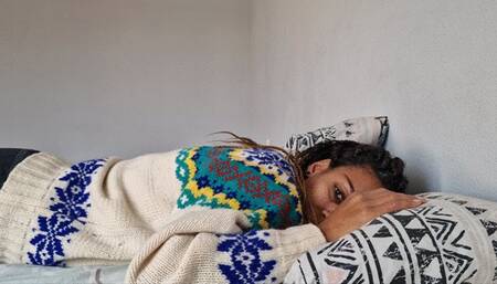 Goldenlace accidentally crushes and vores her travel companions