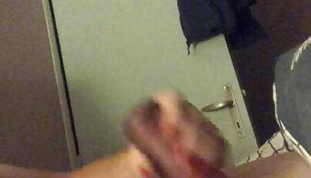 Red fingernails handjon