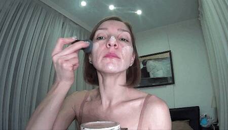 Quick and simple makeup (F)