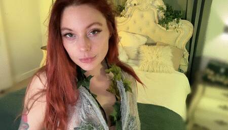 Poison Ivy Seduces Robin