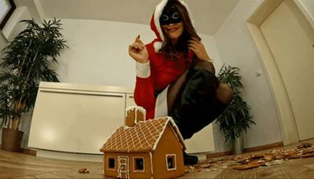 Giantess Santa haunts a tiny village (small version)