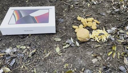 New rock boots trample 2022 mac book pro in mud with food crush