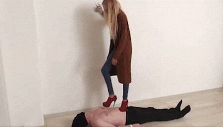 EXTREME High Heels Trampling - Candy  (MP4 FULL HD)