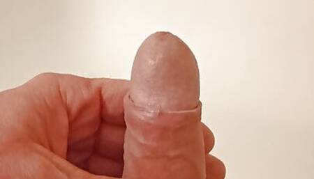 A good cock for a good solo handjob