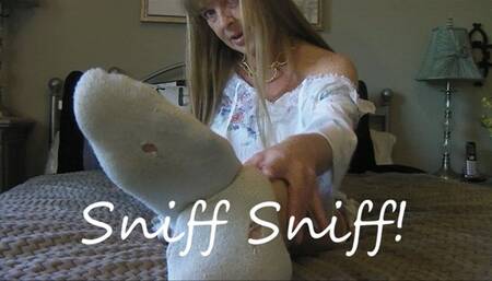 SNIFF SNIFF MY SOCKS mp4