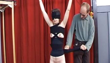 Mature stepmom loves spanking!