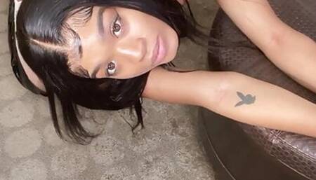 SEXY EBONY TRANS BOMBSHELL TWERKS AND TEASES
