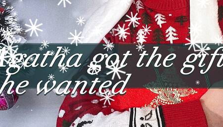Exchanging Christmas gifts with a dirty slut