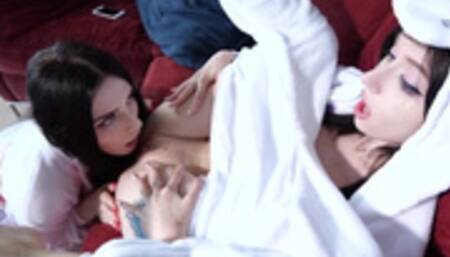 Two sexy neighbors loves doublehead pussy dildo