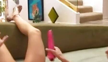 Sammie Rhodes and Destiny Dior are two hot lesbian friends