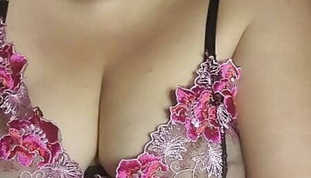 Pawg milf bwet4u penetrates her fat, sexy pussy leaving it dripping wet as she fucks her 13 inch big black cock dild