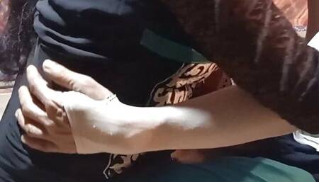 Desi Indian bhabhi sabse acchi chudai dek ke jhad jye