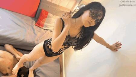 Busting for ugly face 720p