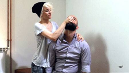 THE HANDYWOMAN - FULL HD